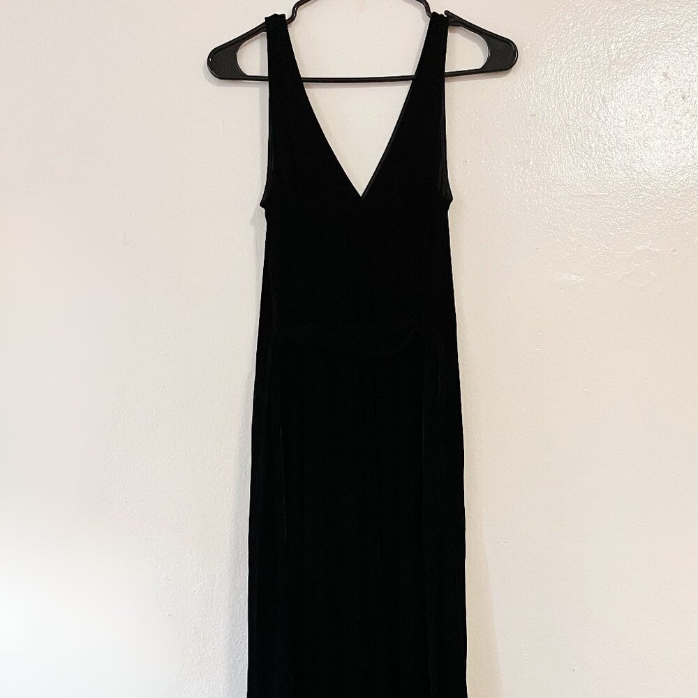 & Other Stories Black Velvet Maxi Dress - V-Neck & Belted - Size 4/Small-M